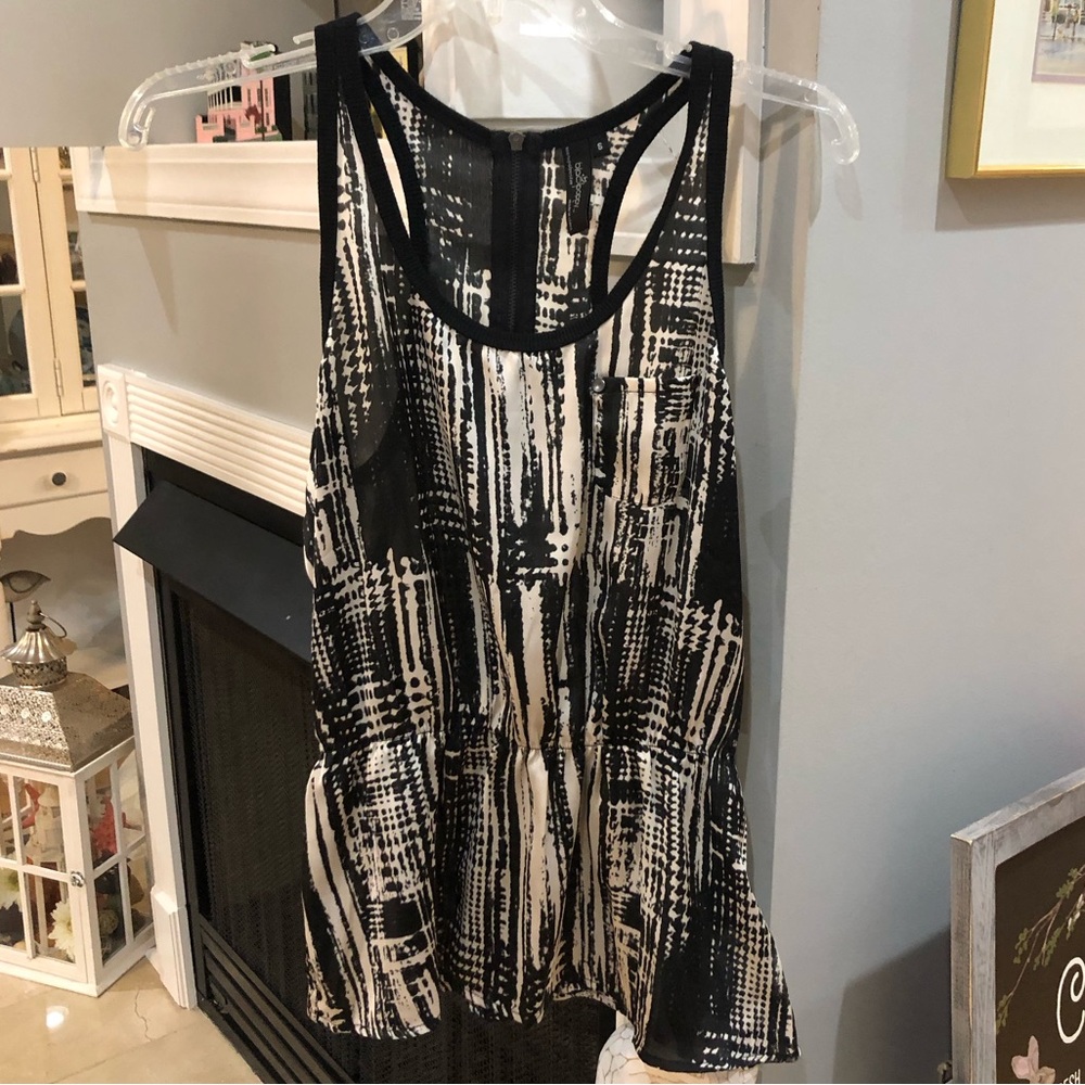 NEW Vintage Y2K Black Poppy Sleeveless Tank Top Blouse